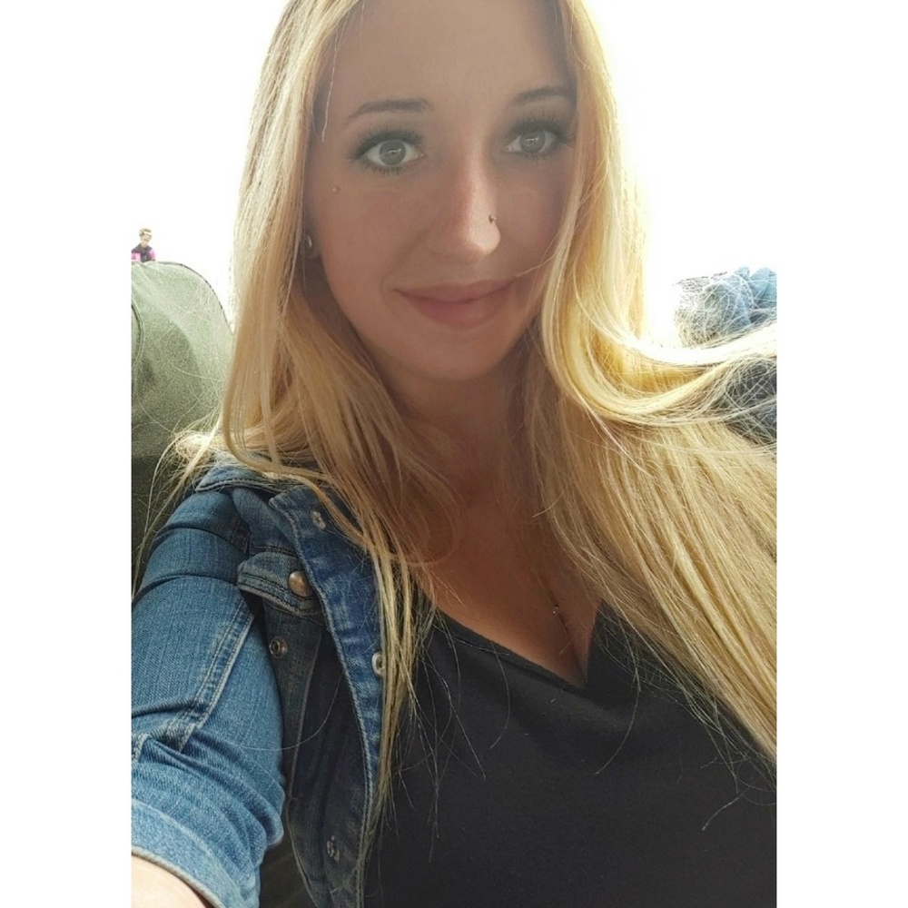 Meet your Posher, Marissa
